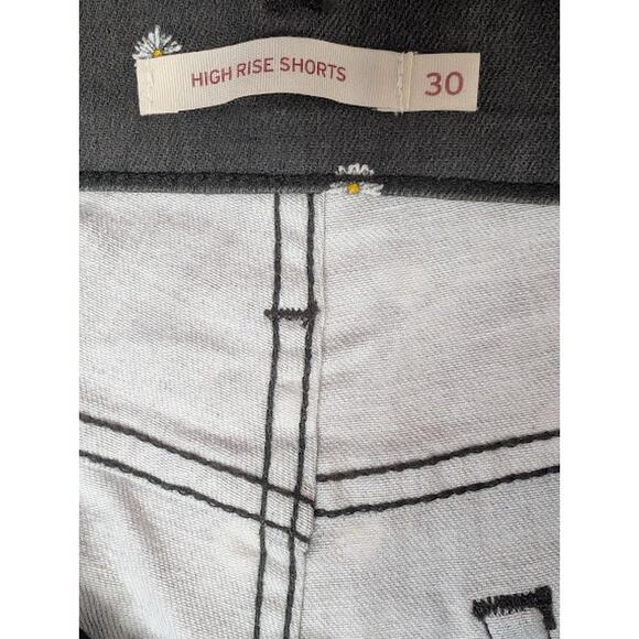 LEVI STRAUSS women's High rise Daisy print shorts black Med/Lg (30) Cottagecore - Picture 8 of 9